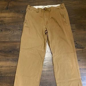 Mens Eddie Bauer Chino Pant